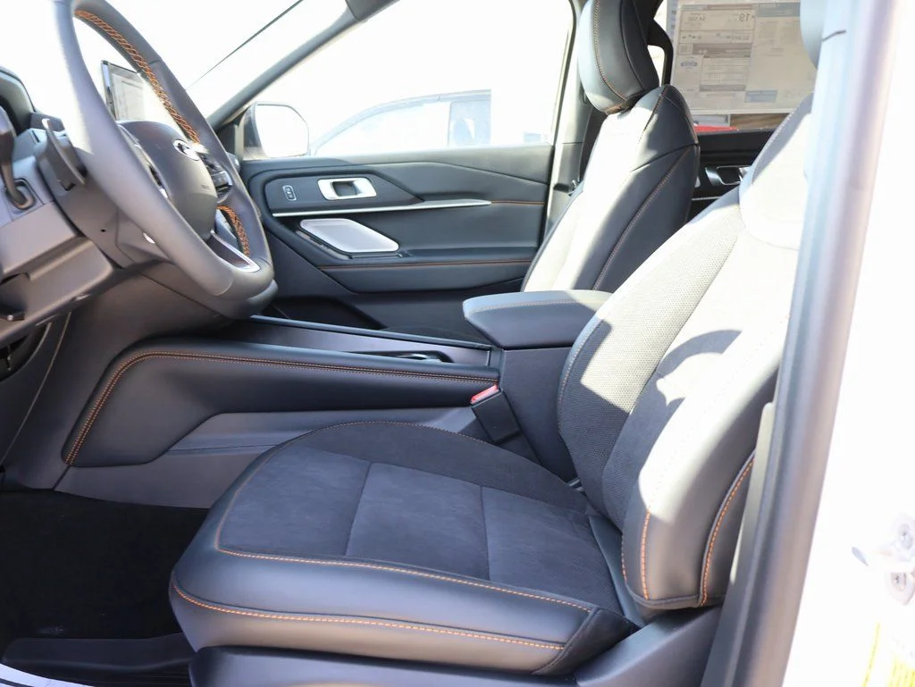 2026 Ford Explorer Tremor - Photo 25