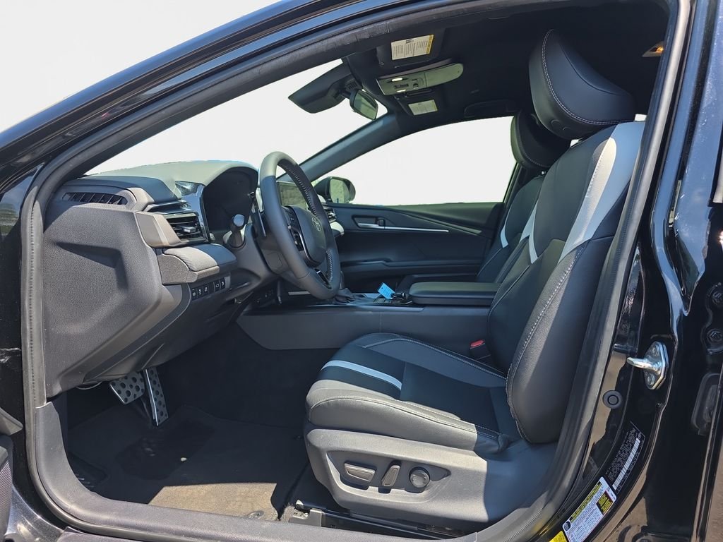 Used 2025 Midnight Black Metallic Toyota SE image 12