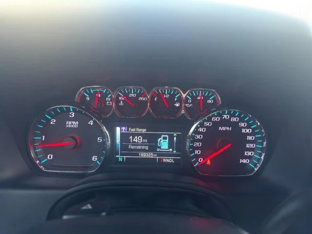 Used 2019 Gray GMC SLT image 8