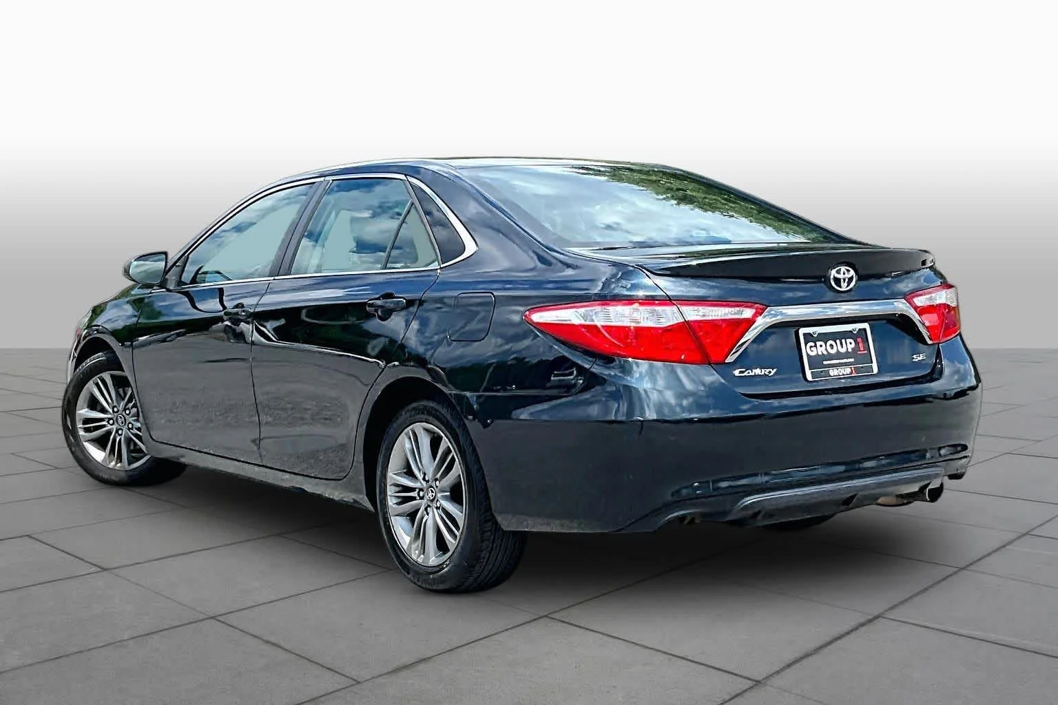 Used 2017 Cosmic Gray Mica Toyota SE image 12