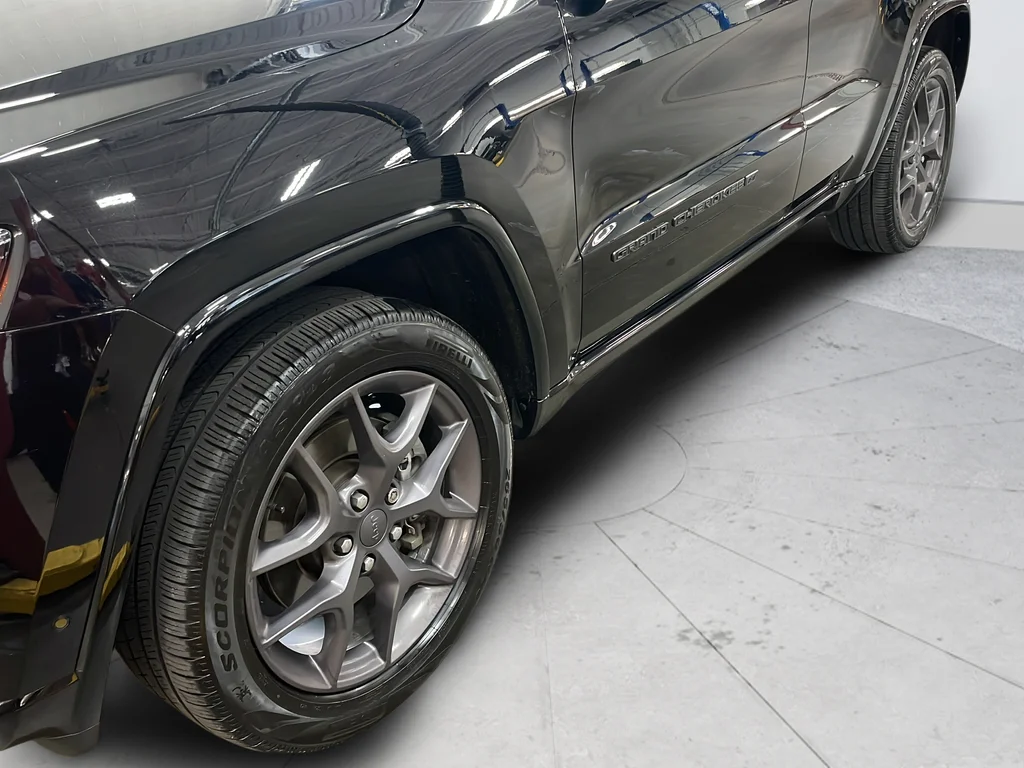 Used 2021 Black Jeep Limited image 39
