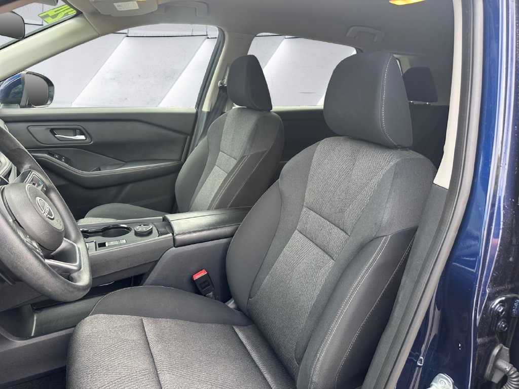 Used 2024 Blue Nissan SV image 8