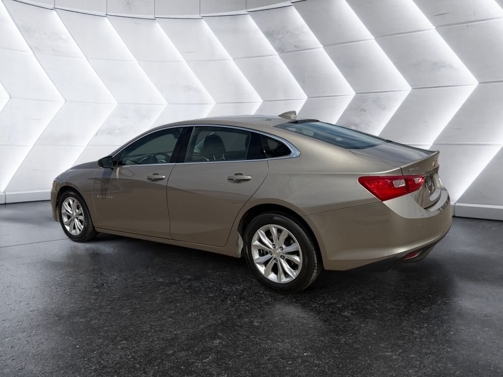 Used 2024 Gray Chevrolet LT image 6