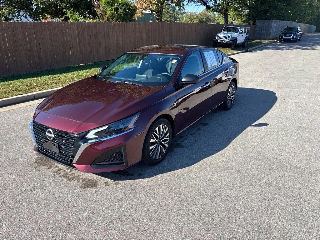2025 Nissan Altima