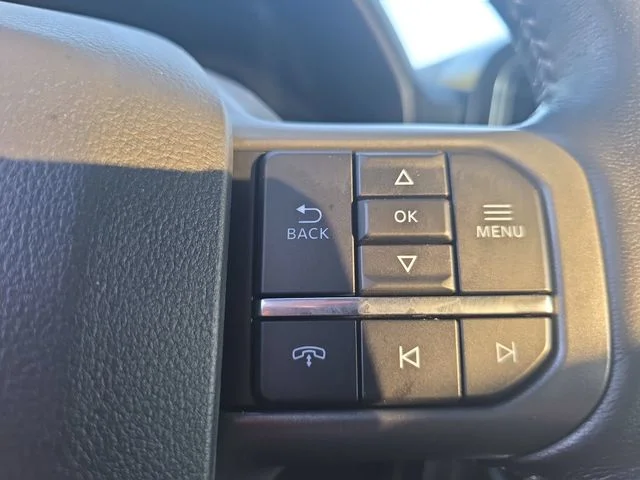 Used 2022 White Ford XLT image 18