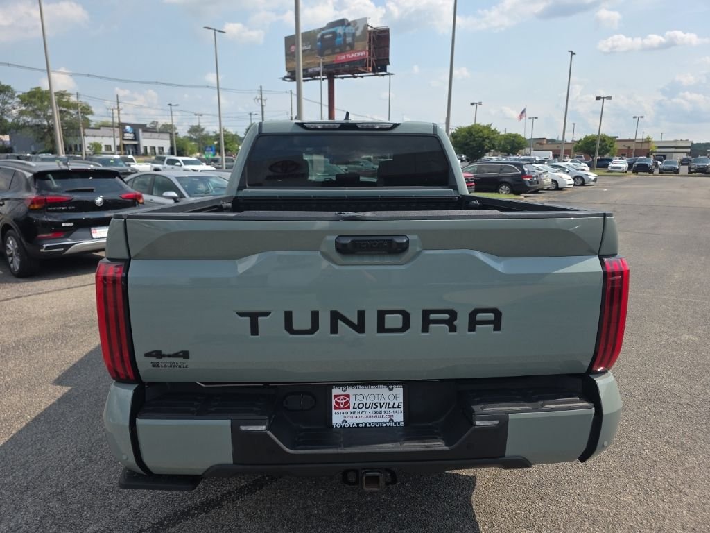 Used 2022 Gray Toyota SR5 image 5