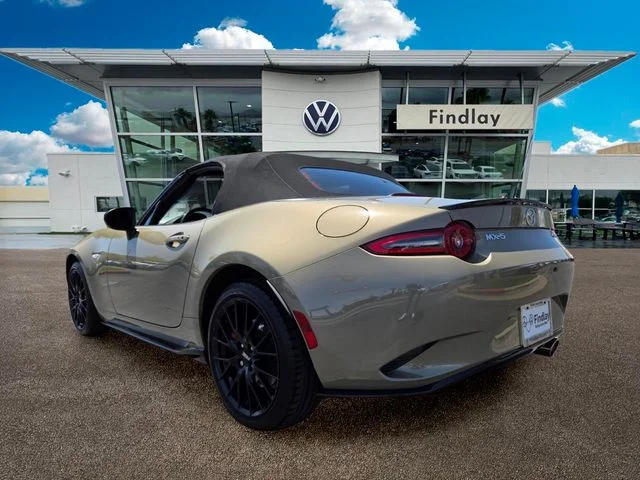 Used 2024 Beige Mazda Club image 4