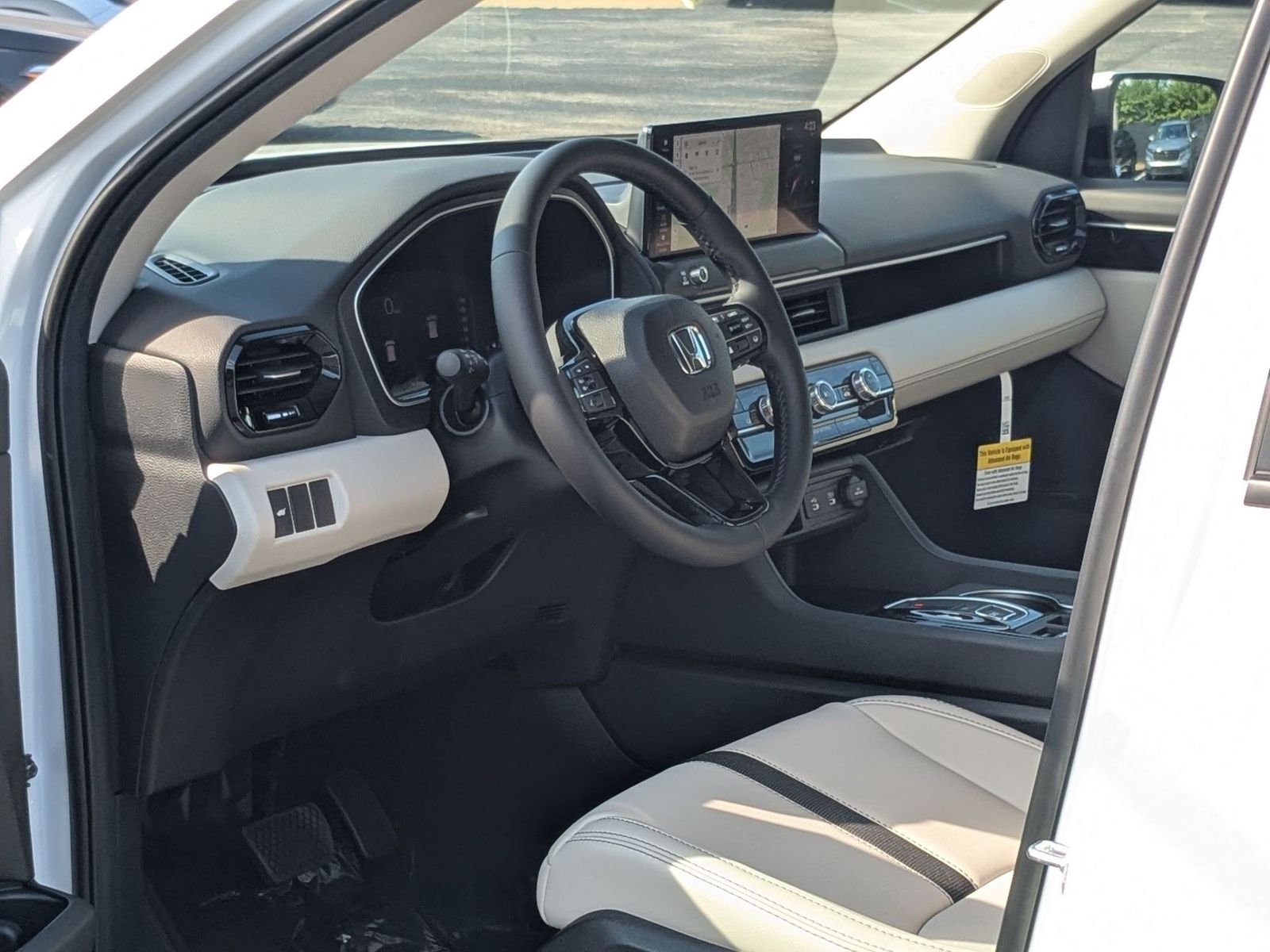 New 2026 Platinum White Pearl Honda EX-L image 2