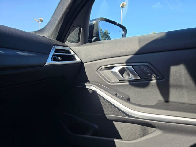 New 2026 Black Sapphire Metallic BMW 330i NA xDrive image 25