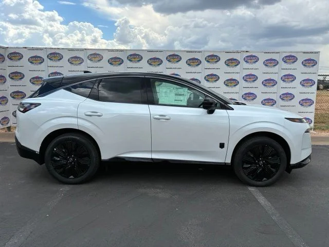New 2027 Nissan Murano Dark Armor