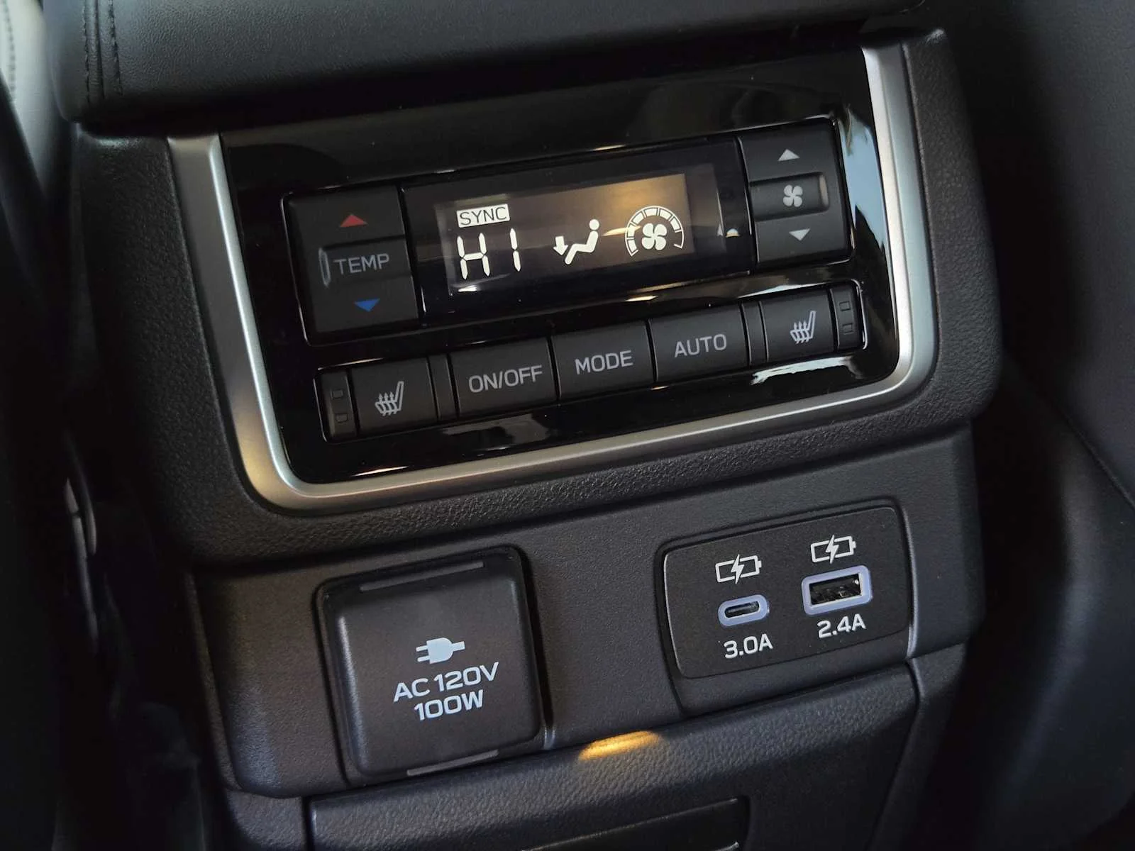 2026 Subaru Ascent Onyx Edition-Touring - Photo 18