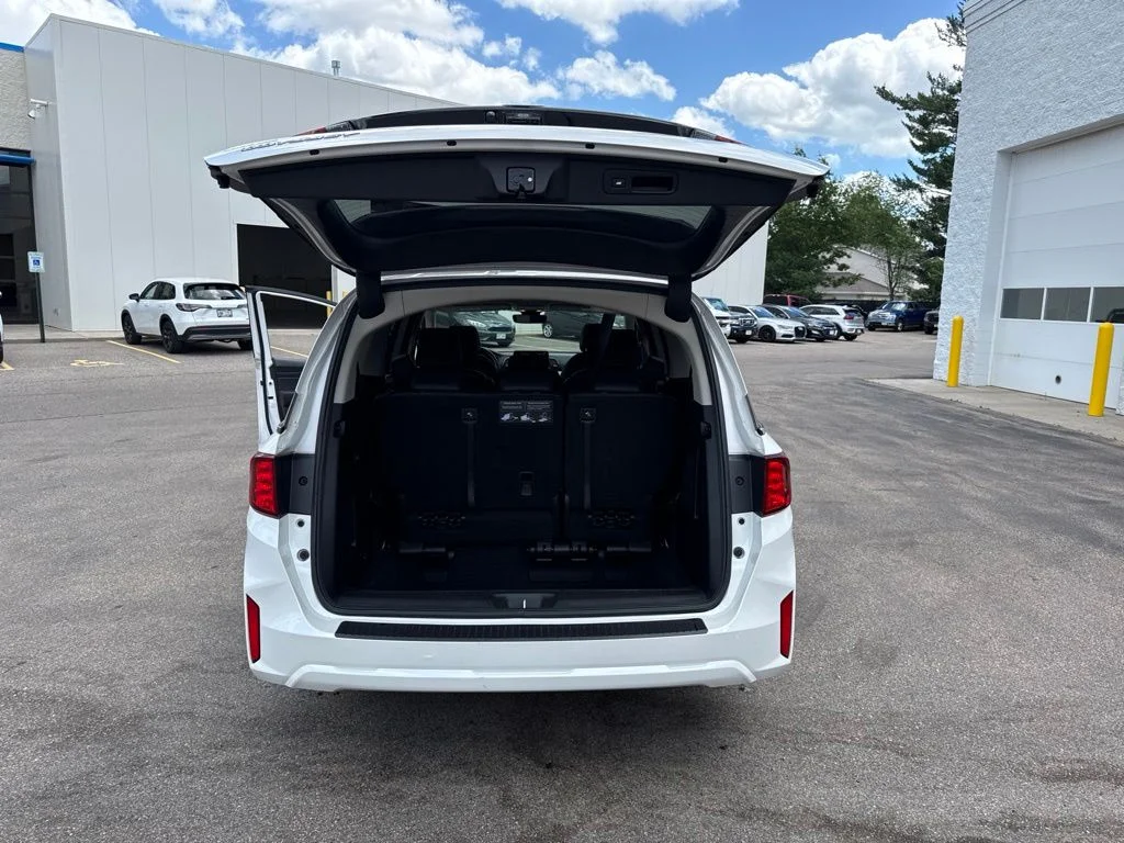 Used 2025 Platinum White Pearl Honda EX-L image 38