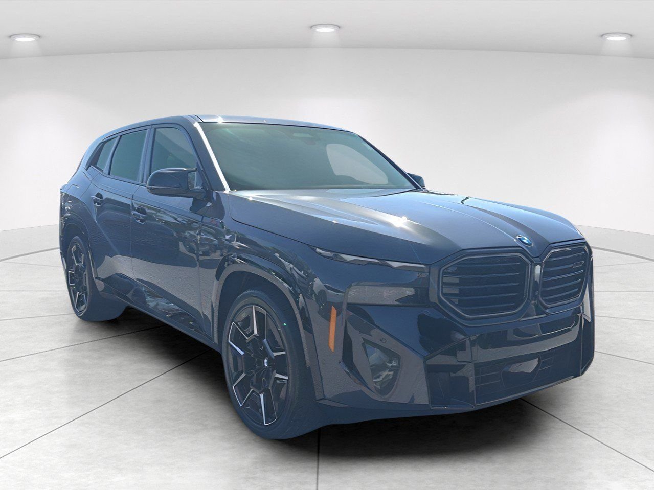 Used 2025 BMW XM Label Red with VIN 5YM33CS07S9X95038 for sale in Sarasota, FL