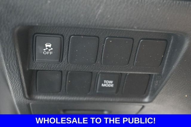 Used 2014 Silver Nissan SV image 14