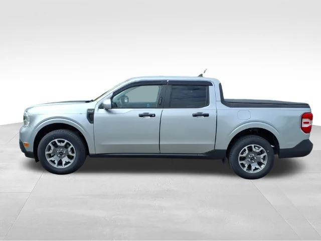 Used 2022 Silver Ford XLT image 7