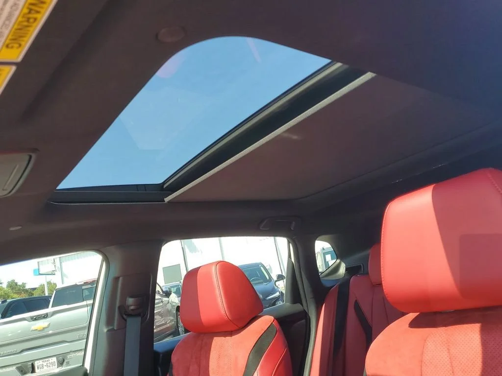 Used 2025 White Acura A-Spec image 18