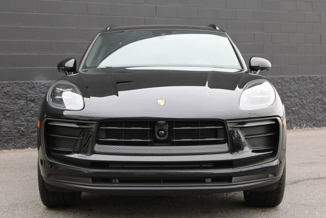 2026 Porsche Macan - Photo 6