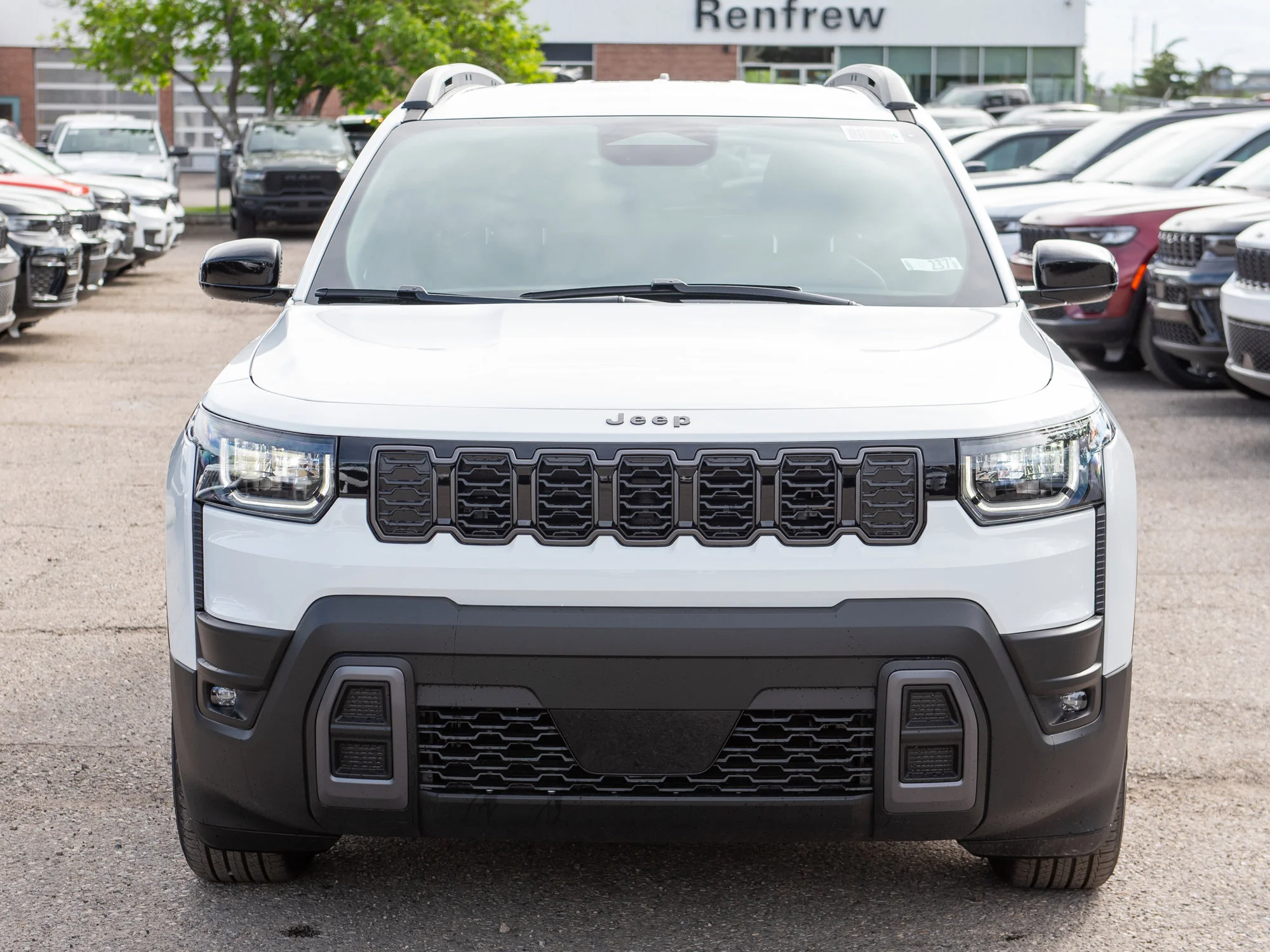 New 2026 White Jeep Laredo * Hybrid 4x4, Heated Seats, Remote Start, Adaptive Cruise image 7