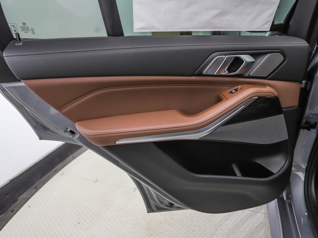 New 2026 Gray Metallic BMW xDrive40i image 20