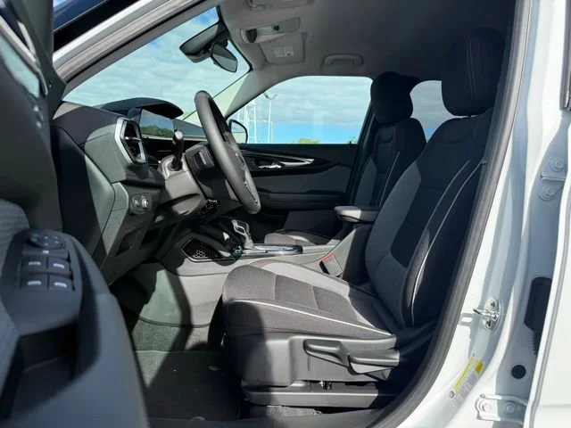 2026 Chevrolet Trailblazer LT - Photo 14