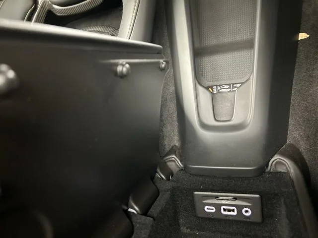 2023 Chevrolet Corvette 3LT - Photo 20