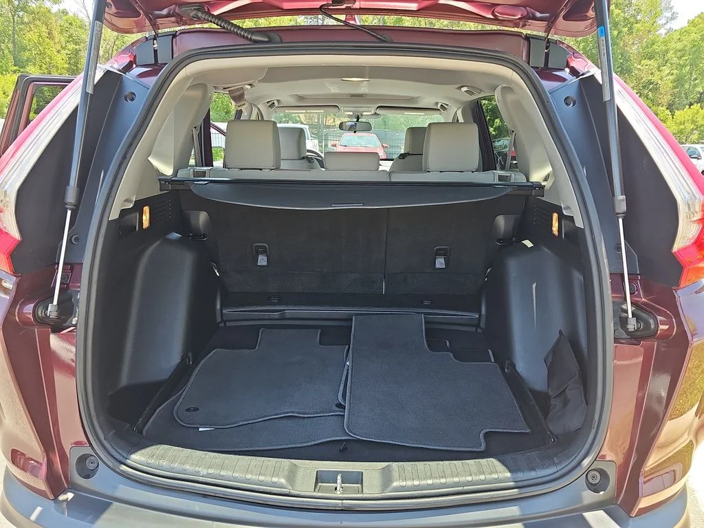 Used 2017  Honda EX image 12