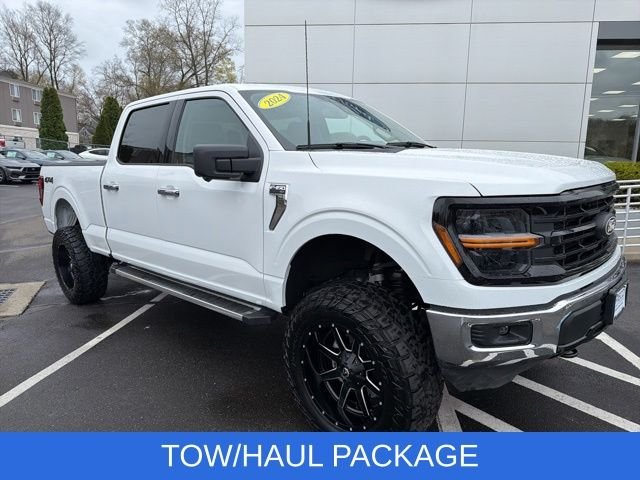Used 2024 White Ford XLT image 1