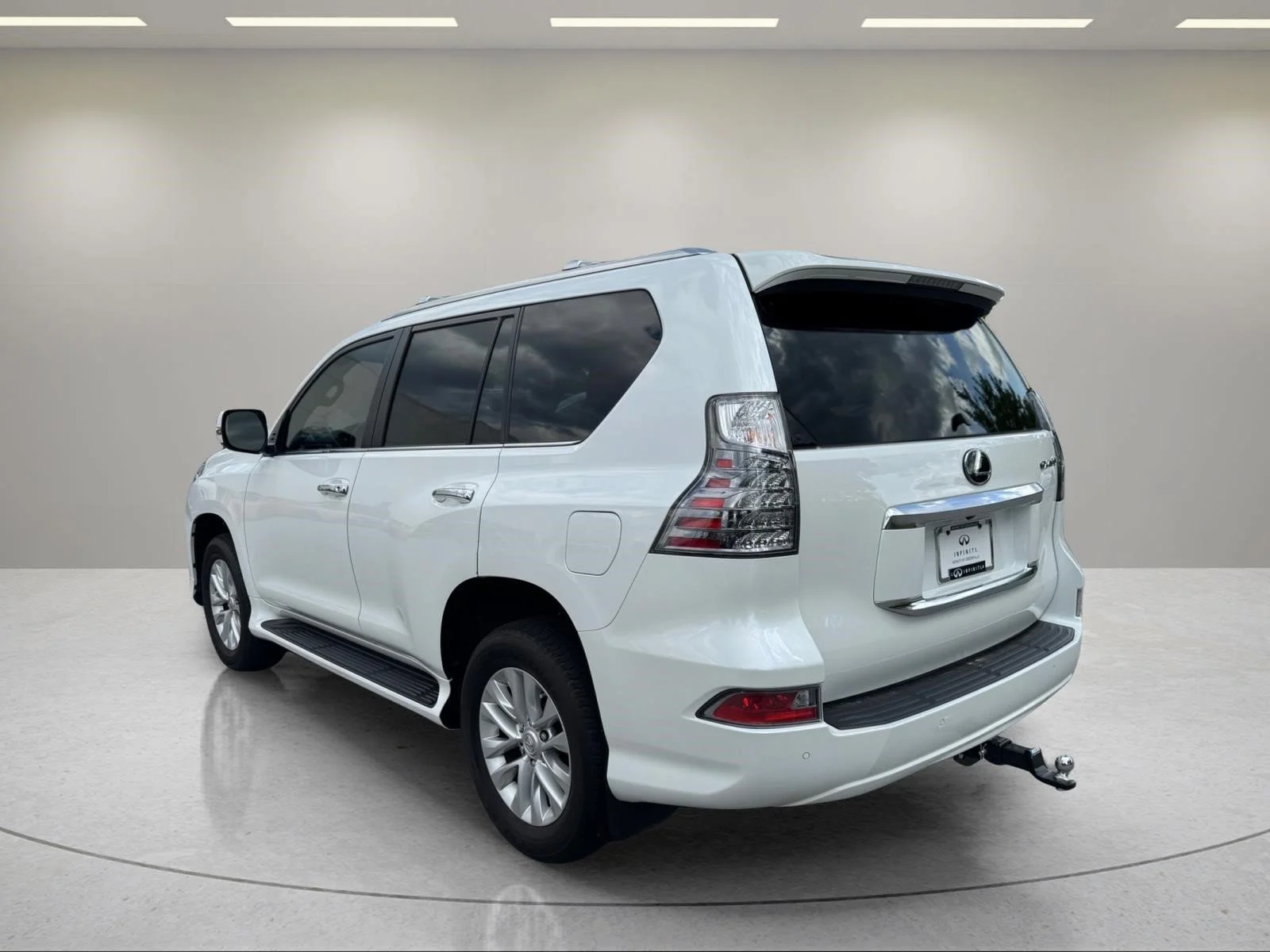 Used 2021 Starfire Pearl Lexus GX 460 Premium image 3