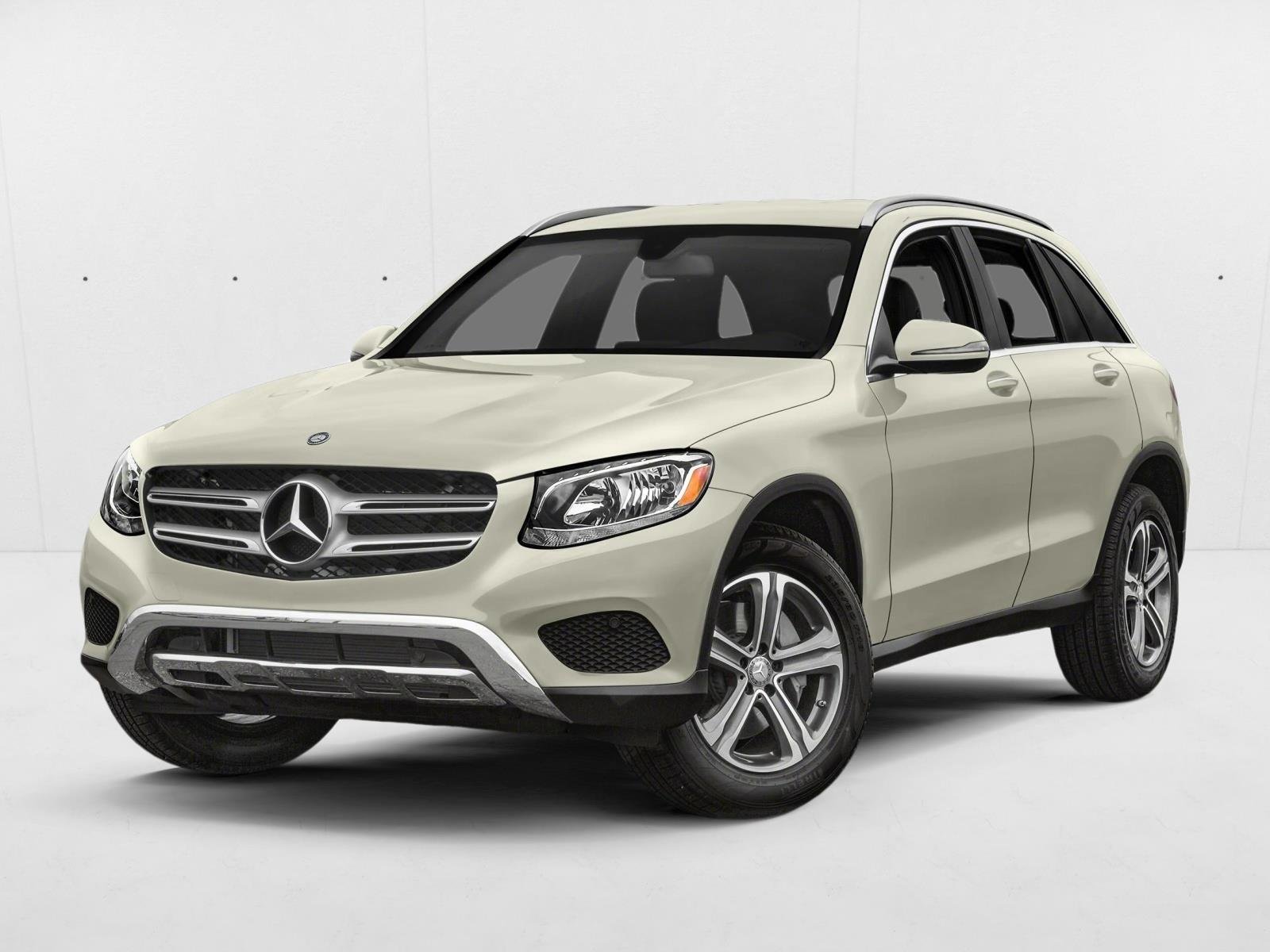 2018 Mercedes-Benz GLC GLC300 4MATIC's photo