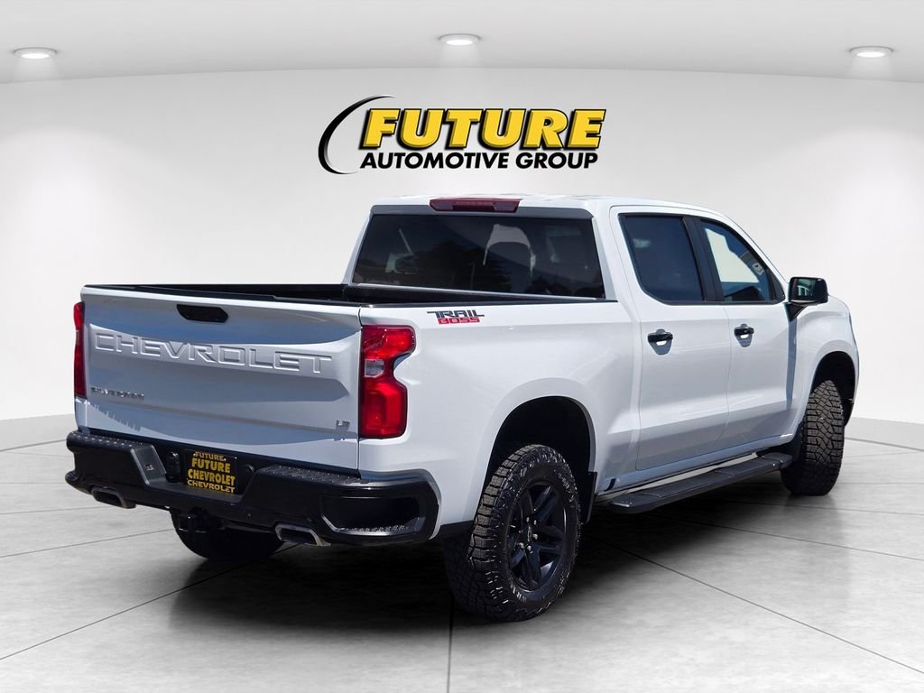 Used 2024 White Chevrolet LT Trail Boss image 4