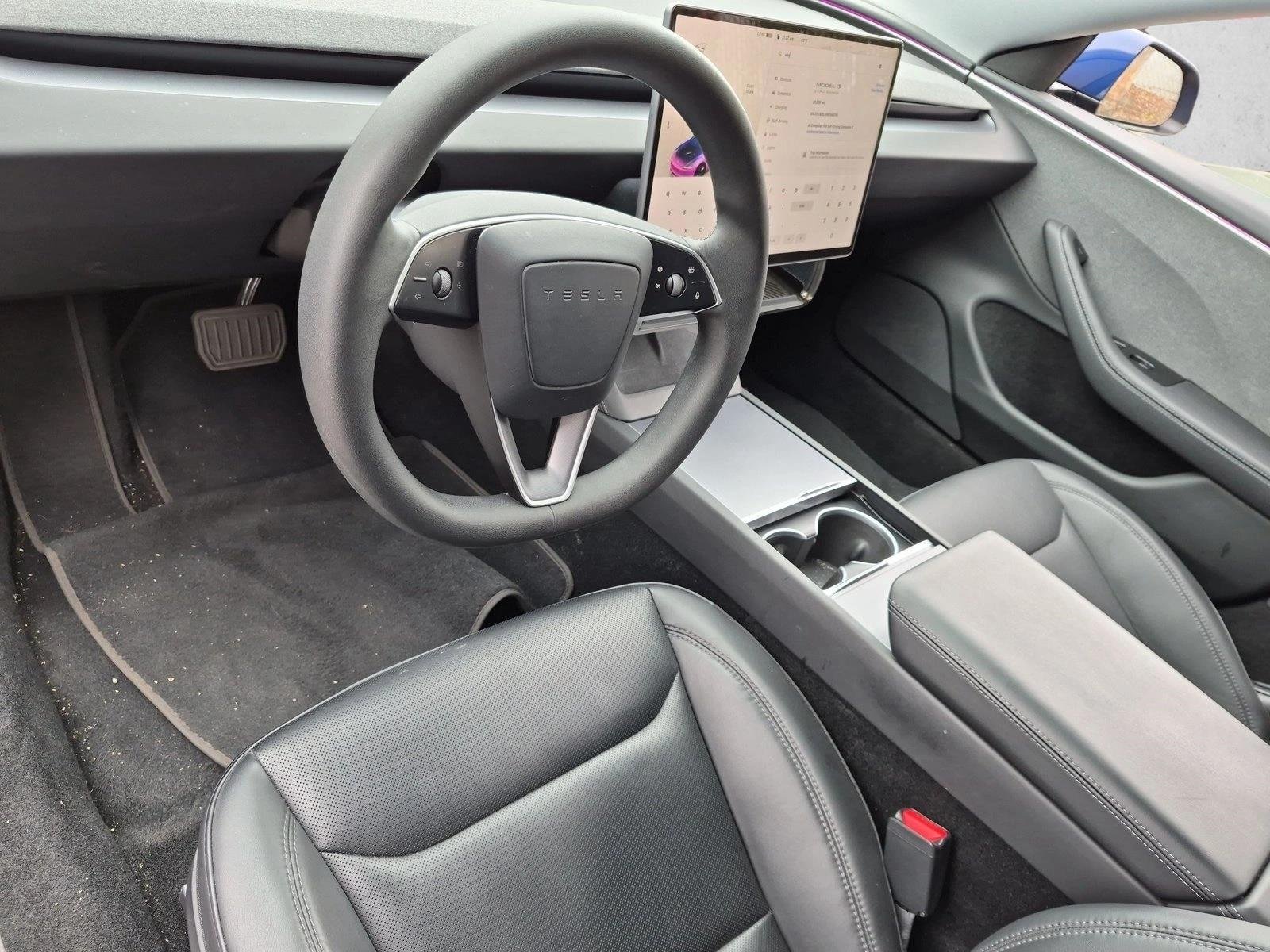 Used 2024 Deep Blue Metallic Tesla  image 9