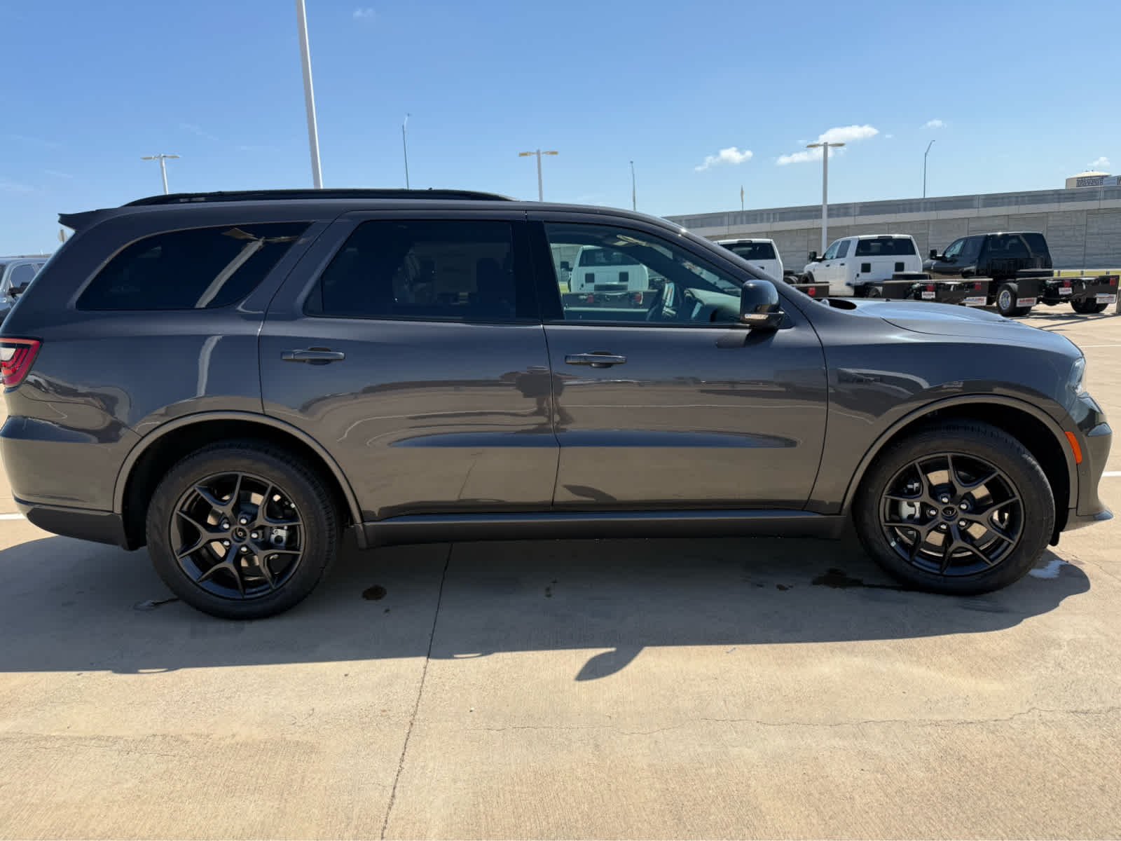 New 2026 Vapor Gray Exterior Paint Dodge GT Plus HEMI V8 image 7