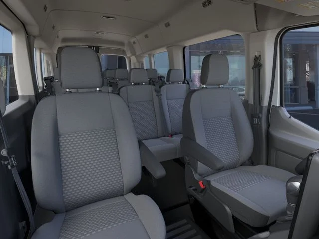 New 2026 Oxford White Ford XLT image 10