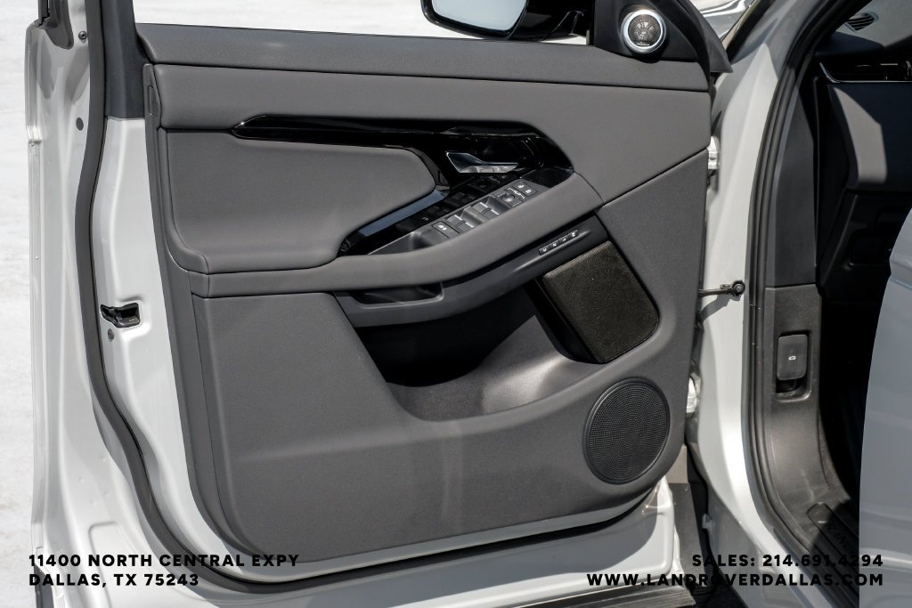 Used 2026 Silver Land Rover S image 39