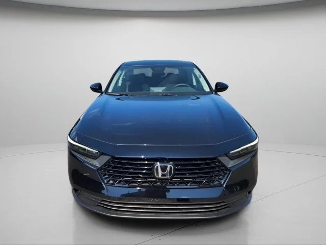 New 2026 Crystal Black Pearl Honda SE image 2