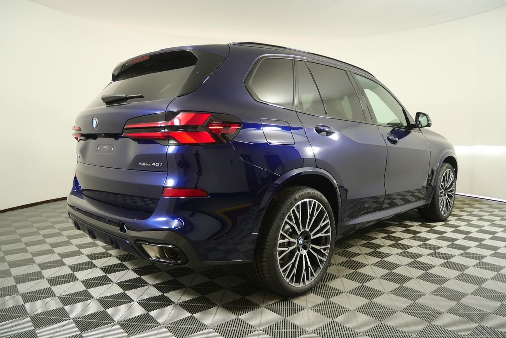 Used 2026 Tanzanite Blue II Metallic BMW sDrive40i image 3