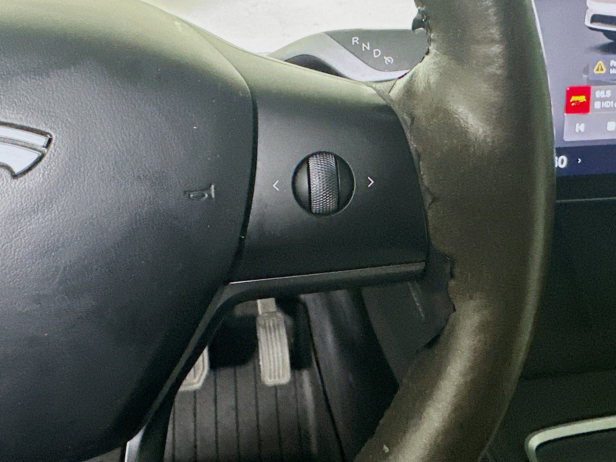 Used 2024 White Tesla Long Range image 17
