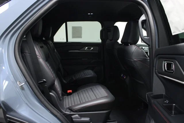 New 2026 Vapor Blue Metallic Ford ST-Line image 40