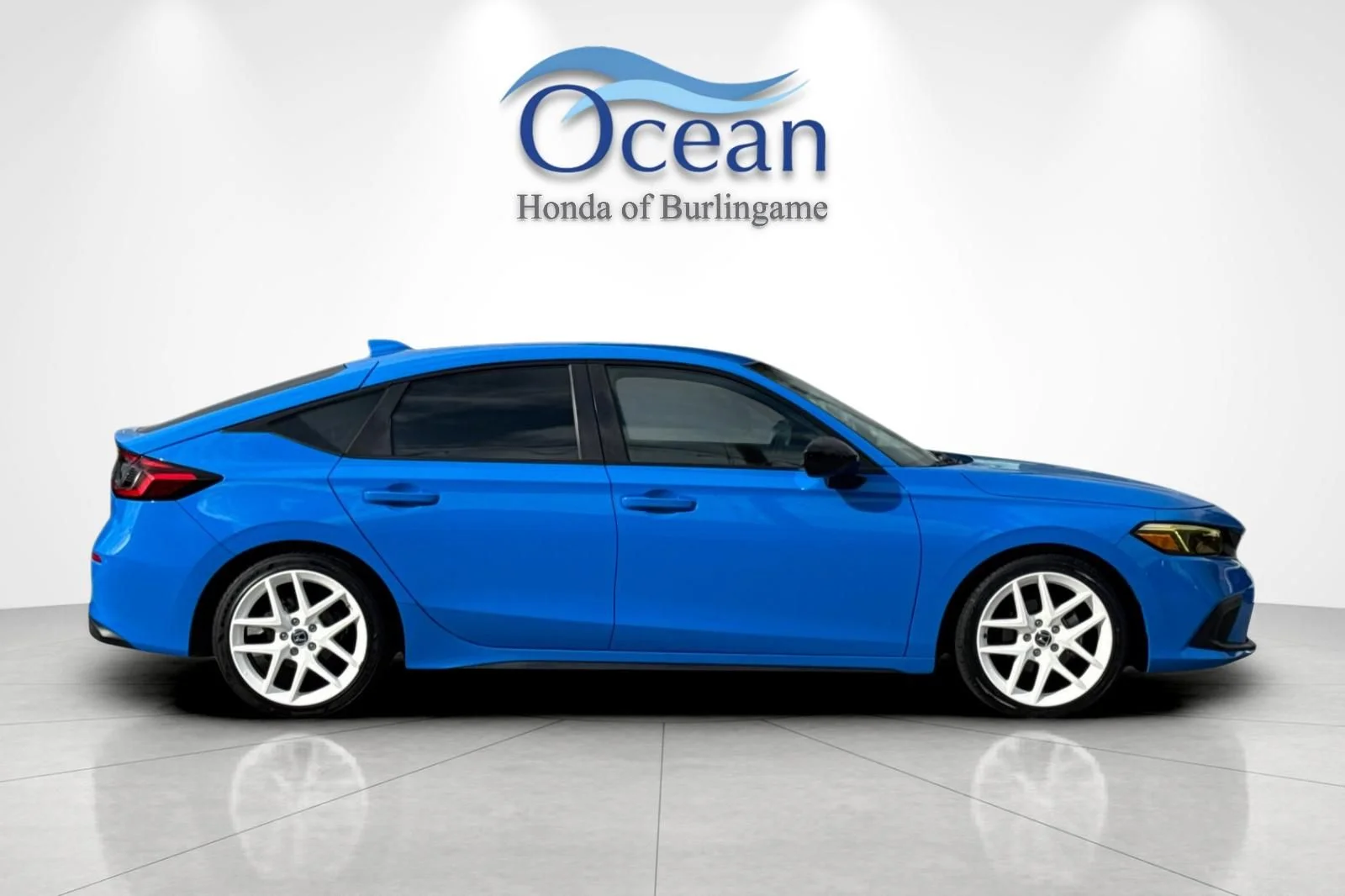 Used 2022 Boost Blue Pearl Honda Sport image 3