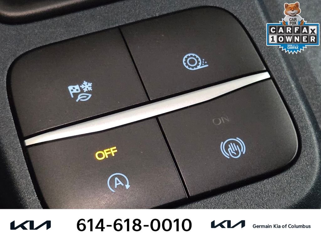 Used 2022 White Ford XL image 32