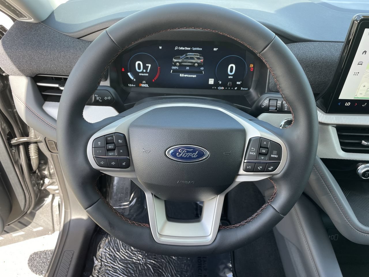 New 2026 Carbonized Gray Metallic Ford Active image 29