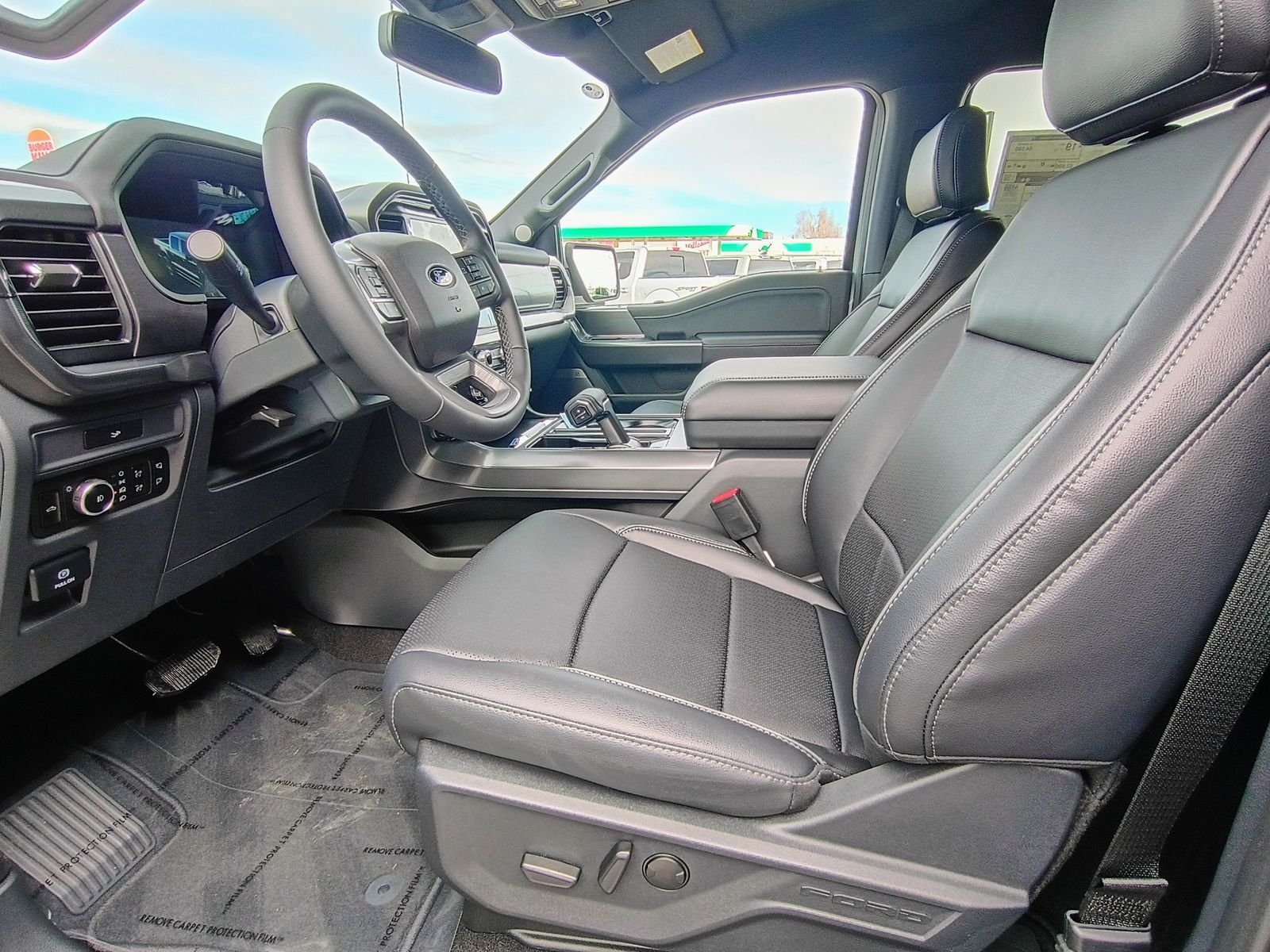 New 2026 Avalanche Ford Lariat® image 8