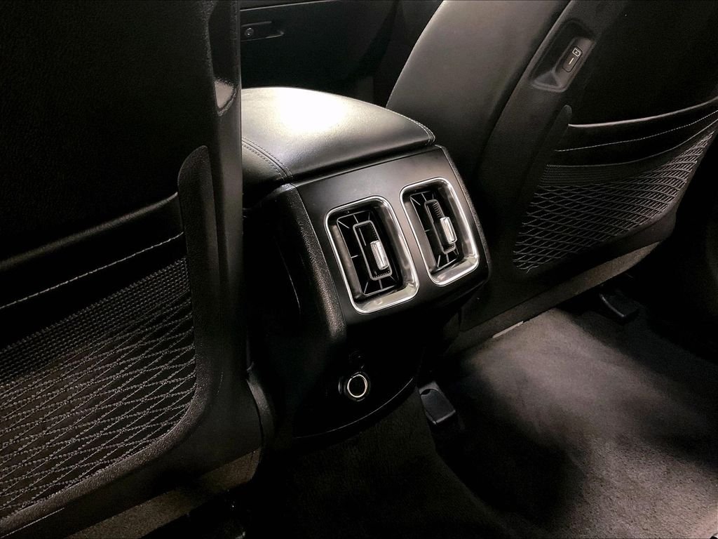 Used 2024 Black Kia X-Line EX image 29