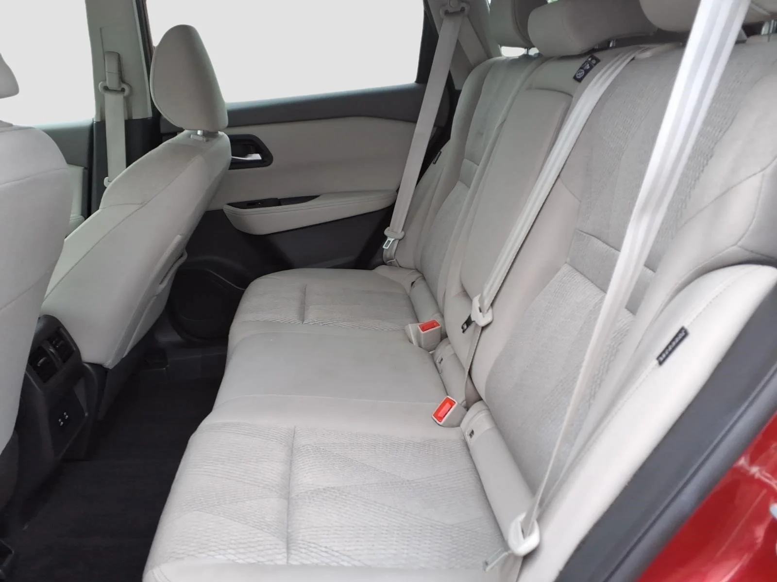 Used 2025 Scarlet Ember Tintcoat Nbl Nissan SV image 14