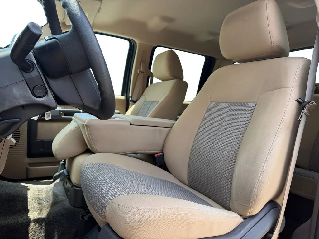 Used 2011 Black Ford XLT image 25