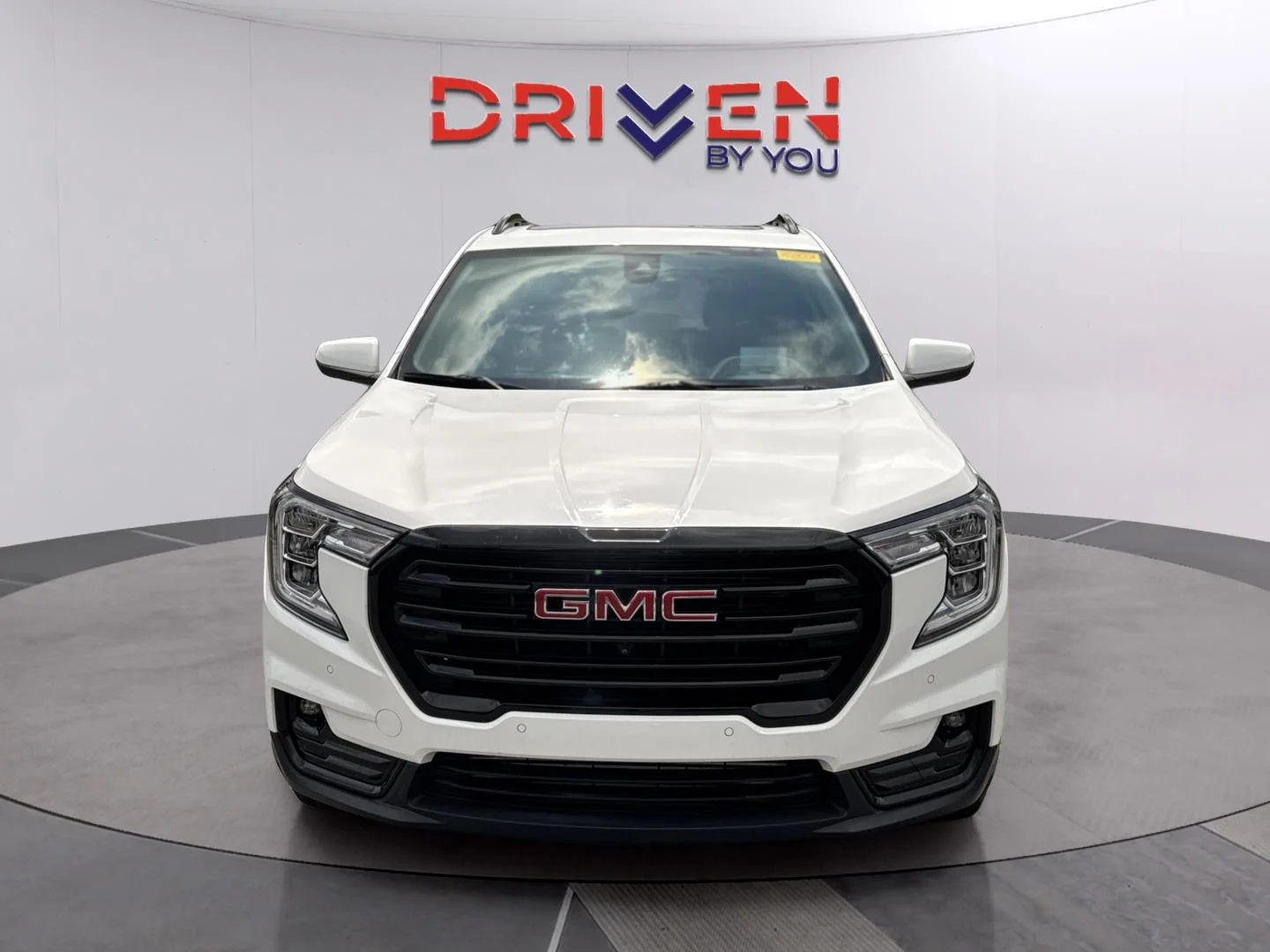 Used 2022 Summit White GMC SLT image 9