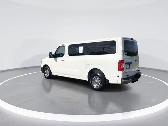 Used 2016 White Nissan SL image 6