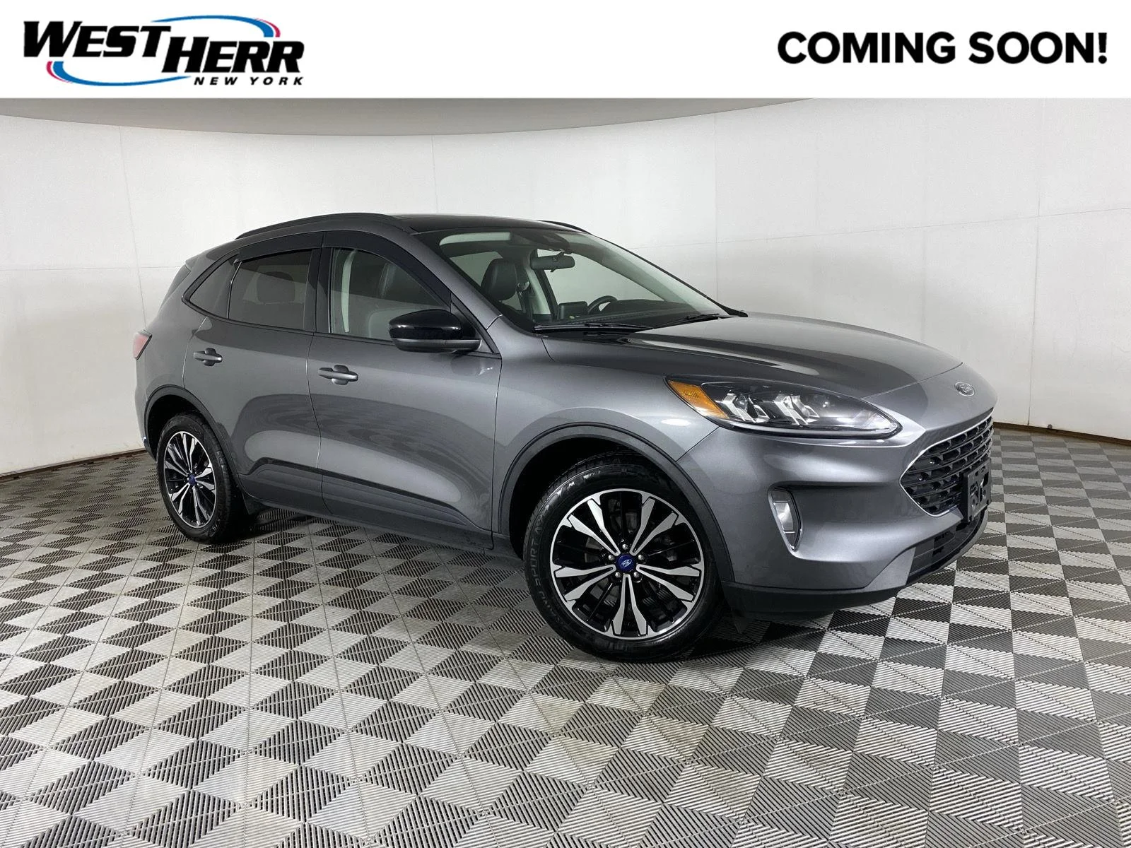 Used 2022 Carbonized Gray Ford SEL image 1