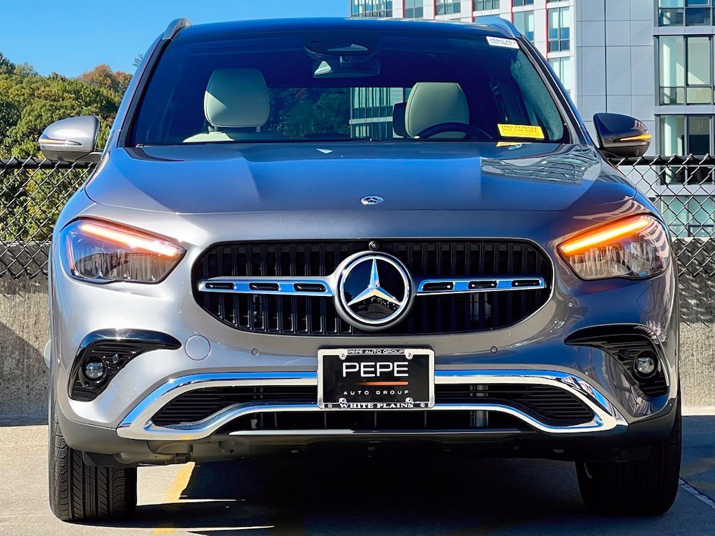 Certified Used 2026  Mercedes-Benz GLA 250 image 2