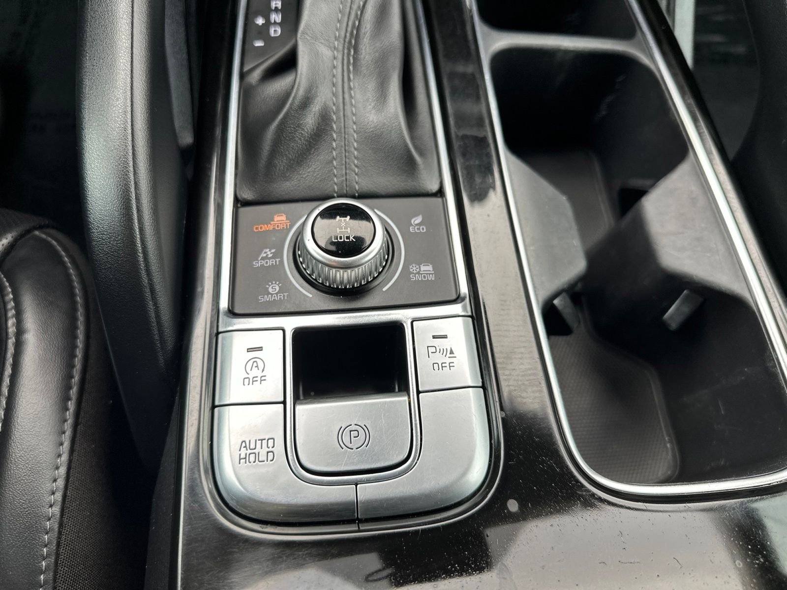 2020 Kia Telluride LX - Photo 75